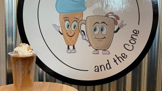 Amo, Indiana The cup and the Cone