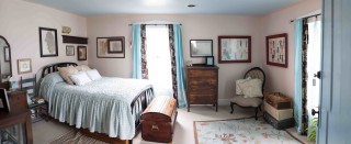 Chelsea Room at Marmalade Sky Bed & Breakfast