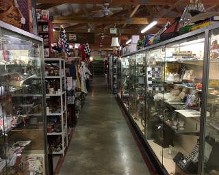 Gilley's Antique and Decorator Mall