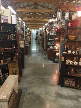 Gilley's Antique and Decorator Mall