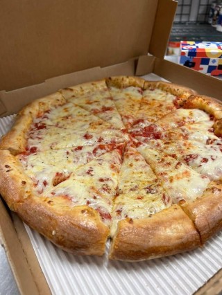 Greeks Pizzeria - Avon (Pizza)