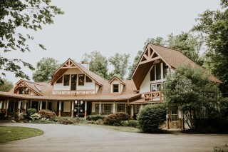 Lizton Lodge Front