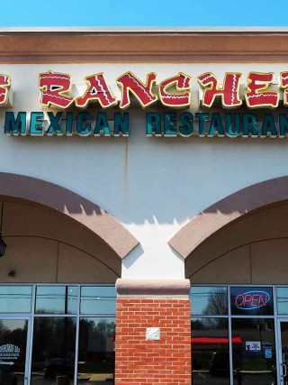 Los Rancheros_Avon_Exterior