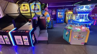 Tap-To-Play Arcade 1