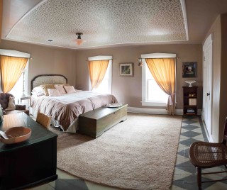 Tara Room at Marmalade Sky Bed & Breakfast
