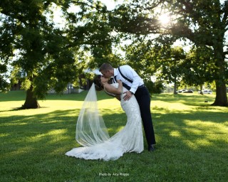 Amy Phipps Photography - Outdoor Wedding Photos