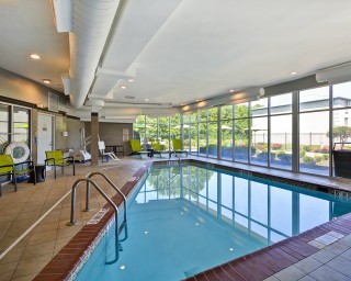 SpringHill Suites - Indoor Pool