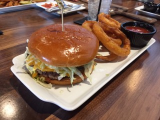 Bru Burger Food