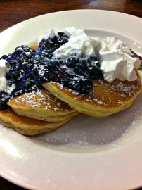 Emmy's Pankcake House & Grill | Blueberry Pancakes