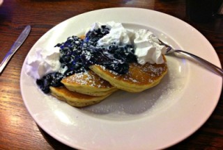 Emmy's Pankcake House & Grill | Blueberry Pancakes